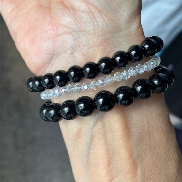 Black obsidian and tiger’s eye Bracelet Set with Yin Yang Charm and clear quartz - Picture 3 of 5